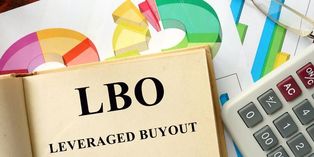 Le LBO permet un rachat d'entreprise avec peu de fonds propres.